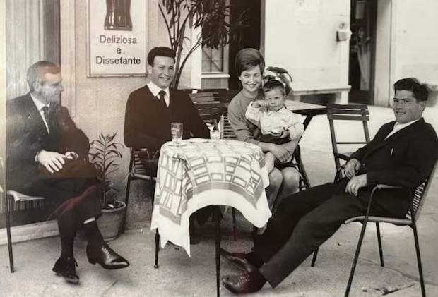 Tarcisio e Fiore Merelli durante i primi anni della locanda